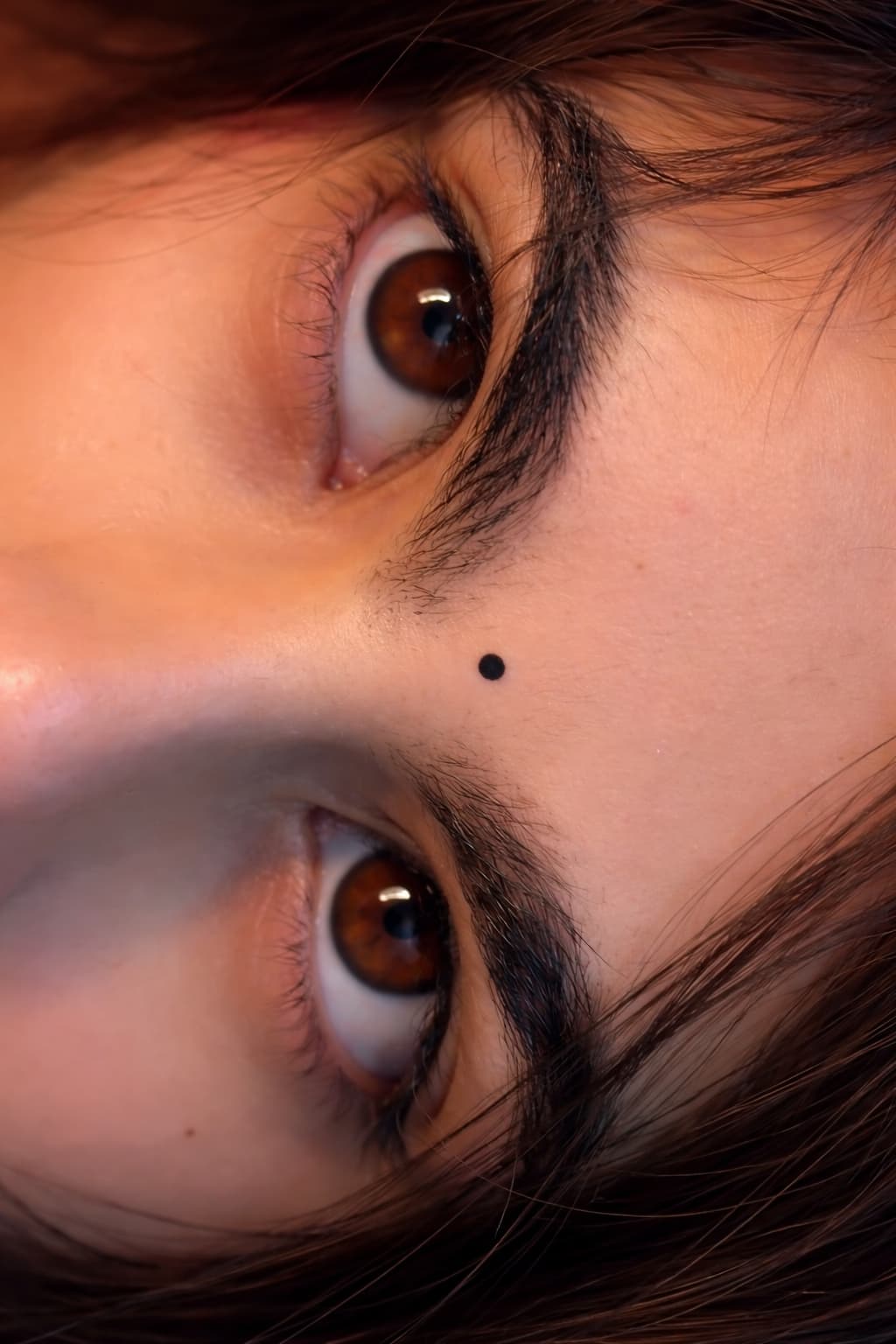 Close-up cinematic eyes AI image prompt